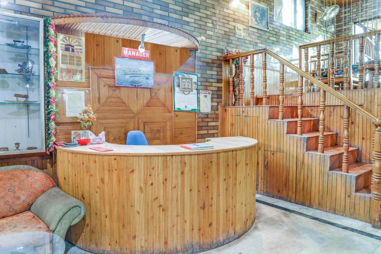 Oyo 72225 Hotel Dilshan Σριναγκάρ Εξωτερικό φωτογραφία